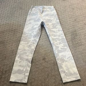 Lululemon Leggings - Camo size 4